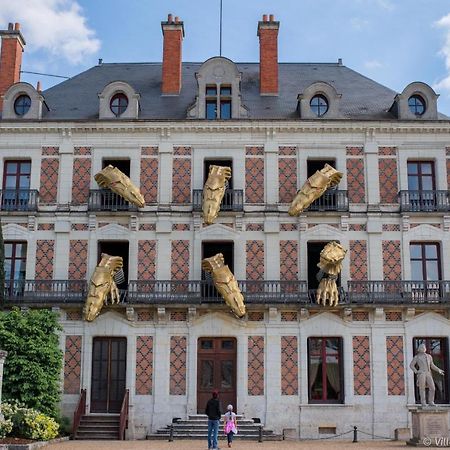 Charmant Appartement Au Coeur De 布鲁瓦 外观 照片